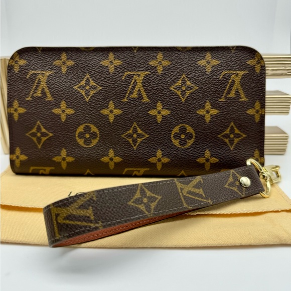 Authentic LV insolite wallet - Picture 12 of 12
